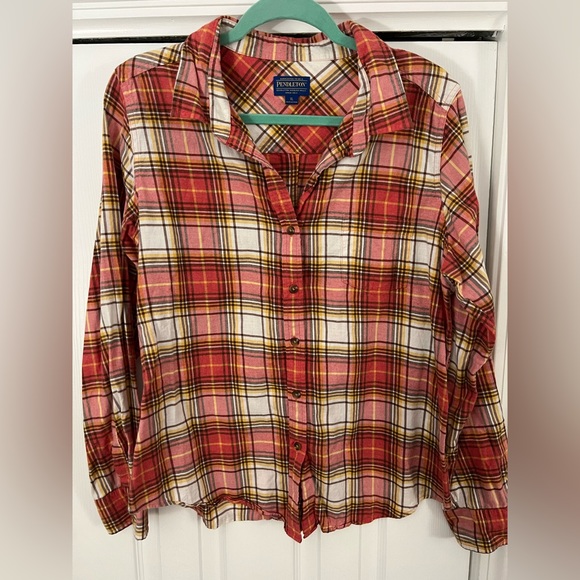 Women’s Pendleton Flannel Button Down - Picture 1 of 5